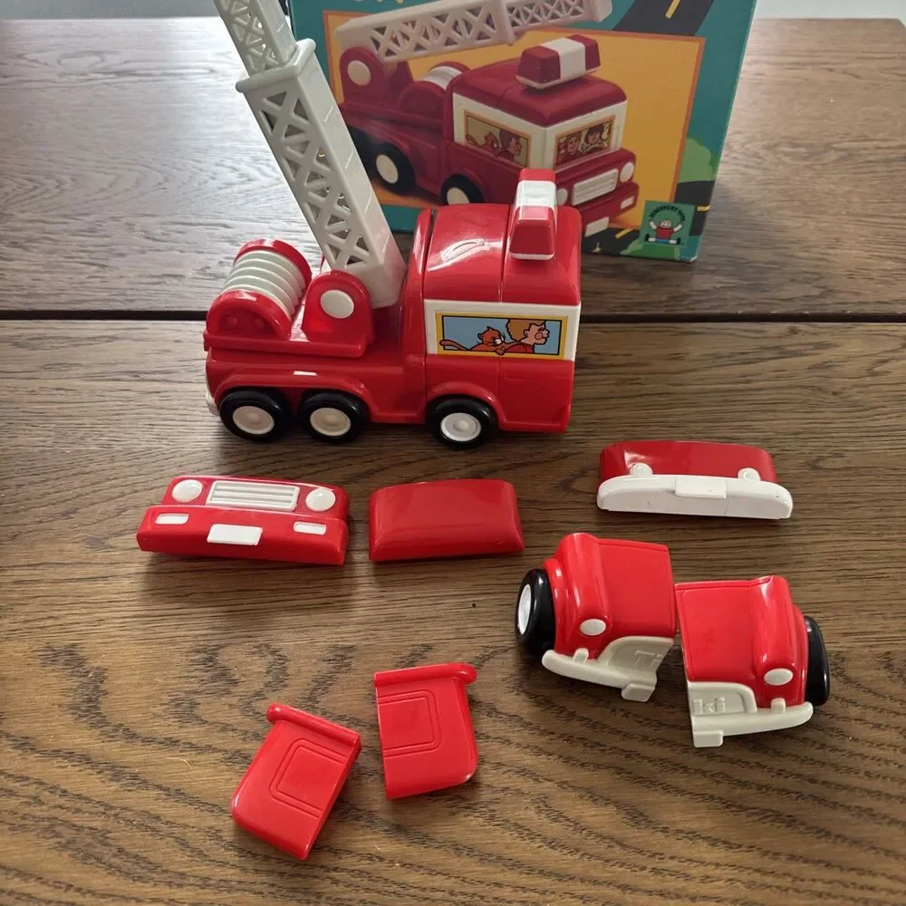 1990 Discovery Toys 4-Wheel Fun Build A Fire Dump Truck Set Vintage MISSING 1 PC